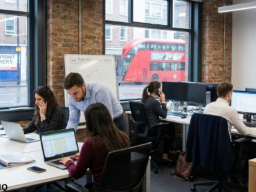 Courier Business Finance: Managing Gig Economy Driver Economics